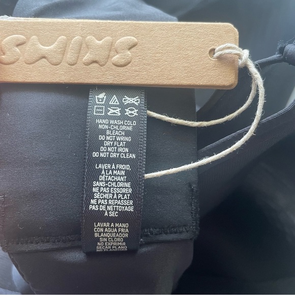 Skims Weightless Demi Bra Women’s Size 44H Black Onyx Underwire Mesh Sheer - Picture 11 of 11